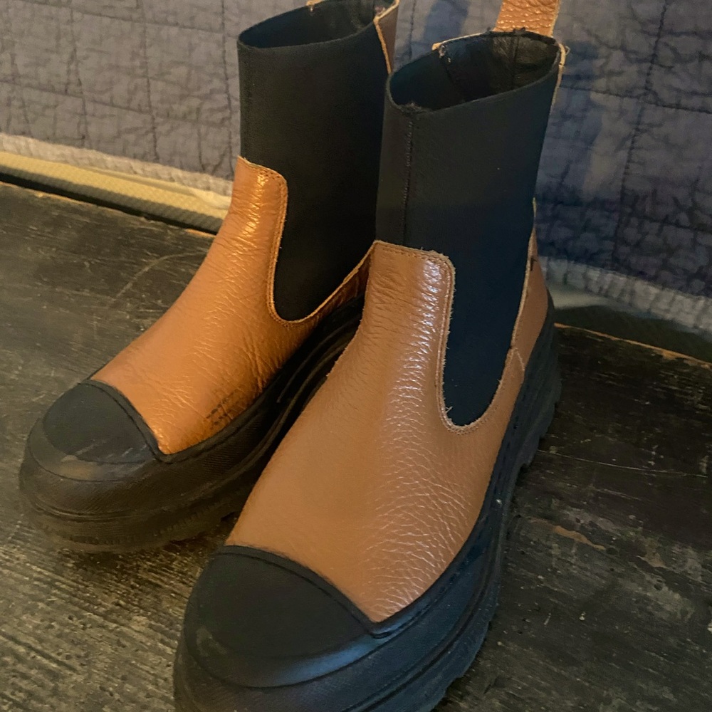Intentionally Blank Platform Chelsea Boots